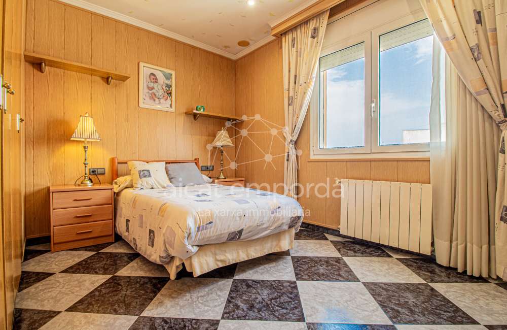 Duplex situado en la zona de Horta Capallera de Figueres15