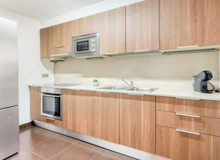 Amb llicencia Turística. Edifici Panna. Avda Salvador Dalí.20