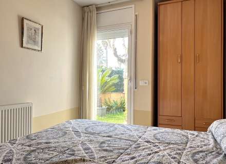 Acogedor apartamento en planta baja con gran terraza en Sant Pere Pescador, Alt Empordà.30