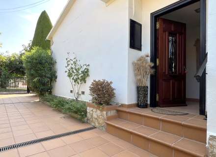 Encantadora casa de planta baja con jardín en l’Armentera14