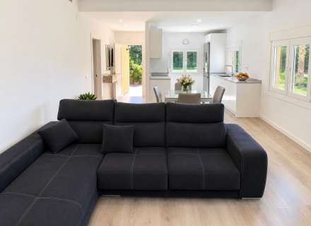 Maison à vendre à Bàscara avec piscine, jardin et grand terrain de 525 m²13