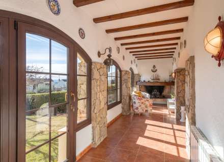 Casa amb vistes al mar a Torre Gran – Parcel·la de 580 m²20