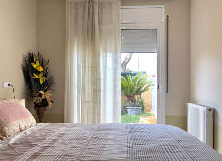 Acogedor apartamento en planta baja con gran terraza en Sant Pere Pescador, Alt Empordà.23