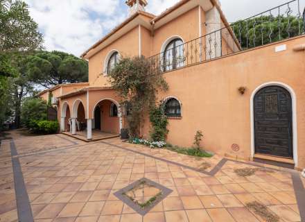 Casa exclusiva amb amarrador de 30 metres a Empuriabrava7