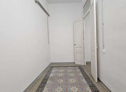 Edificio en centro ciudad de 496m2 en 3 plantas c/. Nou de Figueres11