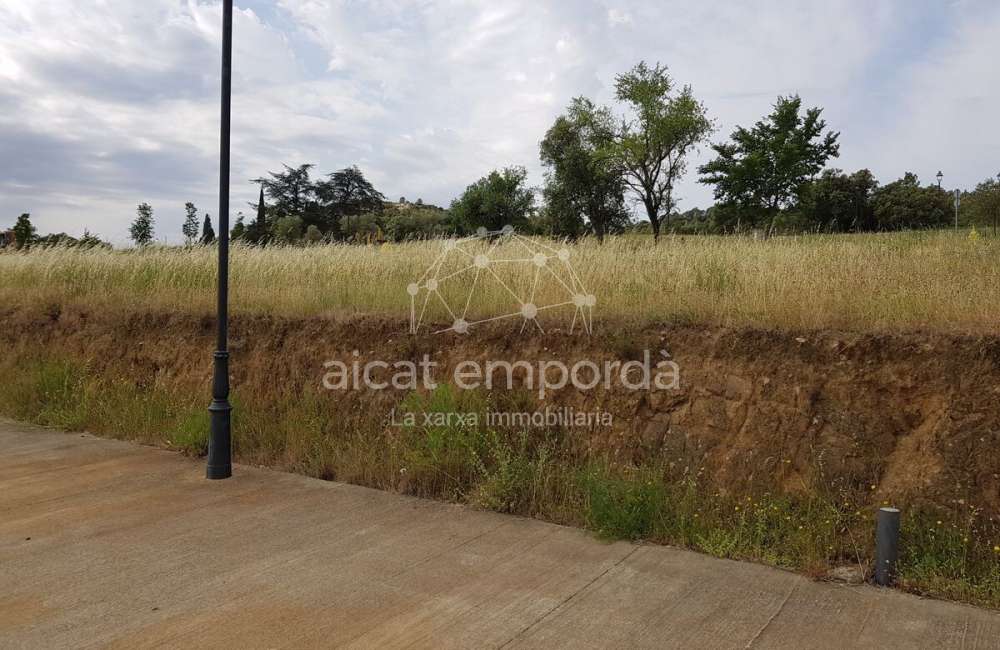 Parcel.la edificable en venda5