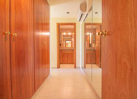 Dúplex situado en la zona de la Creu de la Mà23