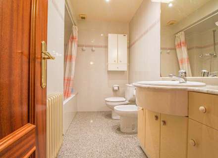 Busques una casa a Figueres amb dues vivendes independents?21