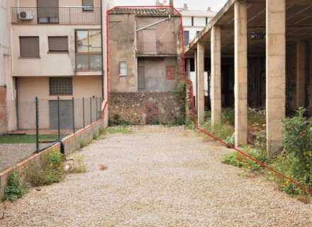 Terrain à bâtir avec deux rues, Calle Tapis, Carrer Caputxins4