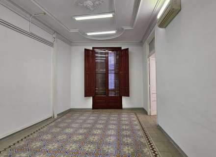 Edificio en centro ciudad de 496m2 en 3 plantas c/. Nou de Figueres7