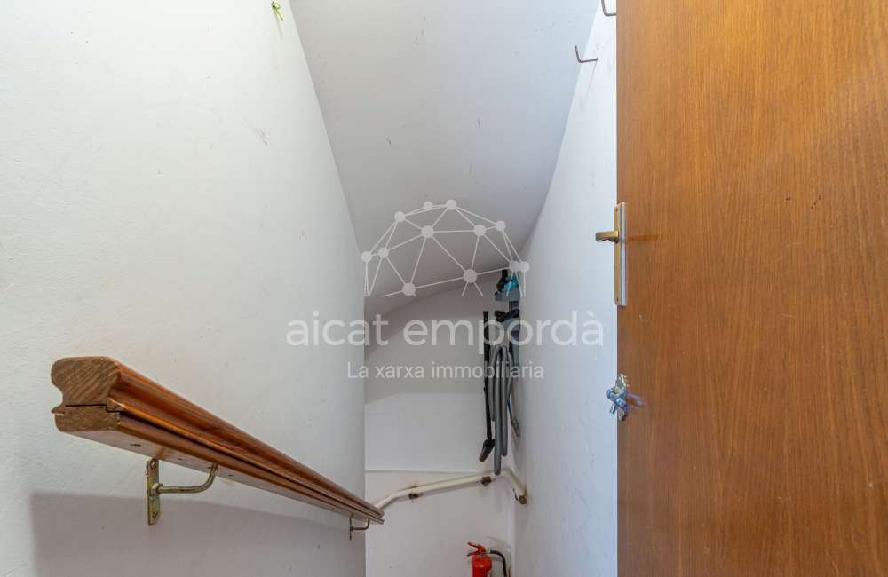 Maison/villa individuelle de style rustique, située à Bon Relax, à Sant Pere Pescador, à 1 km de la mer.46