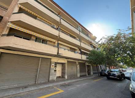 Apartment for Sale in Roses46