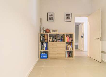 Busques un pis en planta baixa a Sant Pere Pescador on combinar comoditat, llum i qualitat de vida?21