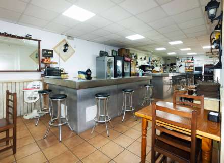 Bar Restaurante en Roses10