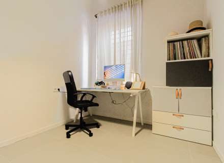 Busques un pis en planta baixa a Sant Pere Pescador on combinar comoditat, llum i qualitat de vida?20