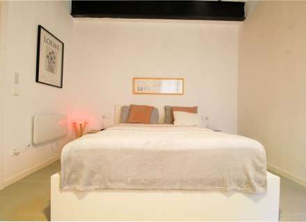 Busques un pis en planta baixa a Sant Pere Pescador on combinar comoditat, llum i qualitat de vida?10