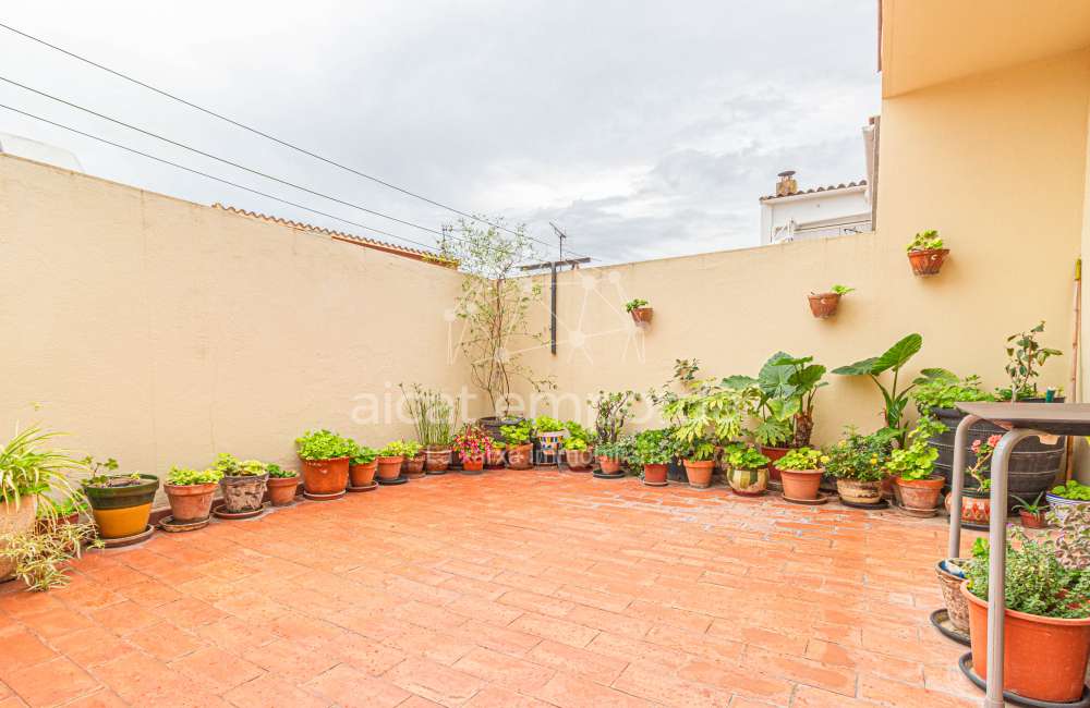 Estàs buscant una casa a Vilafant?21