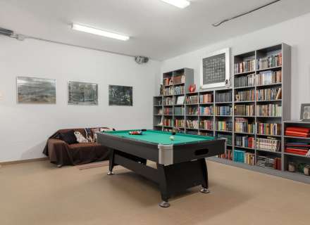 Magnifique maison moderne à Pau, située dans un quartier calme et privé de la Costa Brava.49