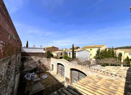 Maison moderne avec jardin et fort potentiel à Pontós.33