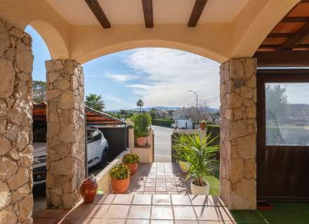 Casa amb vistes al mar a Torre Gran – Parcel·la de 580 m²9