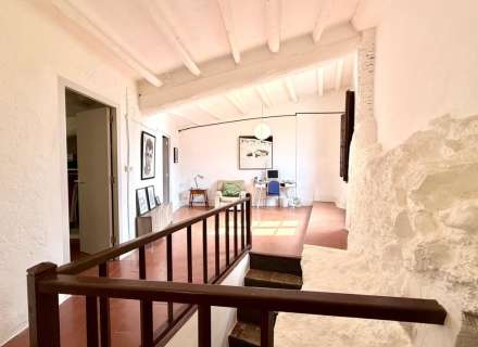 Casa amb encant en venda (Navata)12