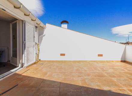 Busques una casa a Figueres amb dues vivendes independents?32