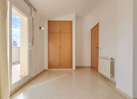 Penthouse - duplex avec parking et cave à Figueres.20