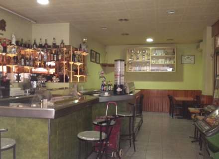 Venda de local comercial a Figueres - Parc Bosc-Castell de Sant Ferran0