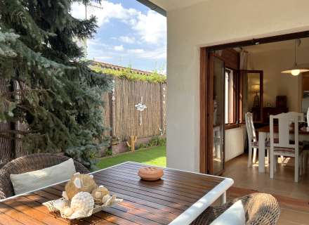 Encantadora casa de planta baja con jardín en l’Armentera1