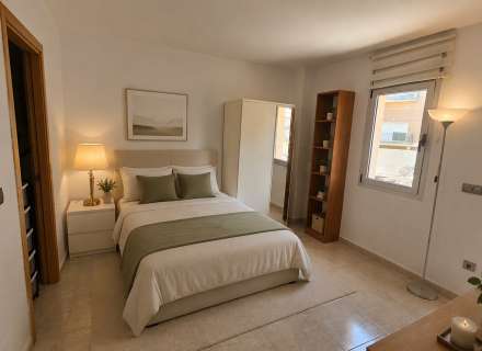 Studio à vendre à Figueres avec place de parking incluse, idéal pour les investisseurs.3
