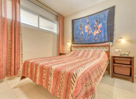 Apartament a Salata amb vista parcial al mar, gran terrassa i aparcament privat.15