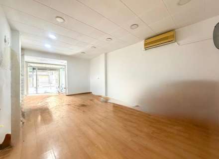 Edificio en venta en Figueres (Calle Peralada).2