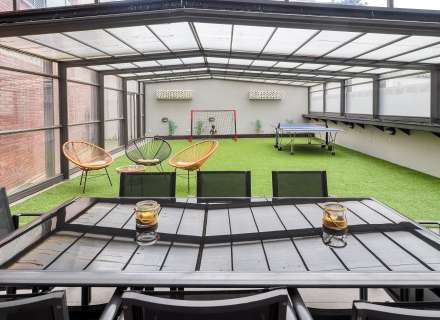 Amb llicencia Turística. Edifici Panna. Avda Salvador Dalí.5