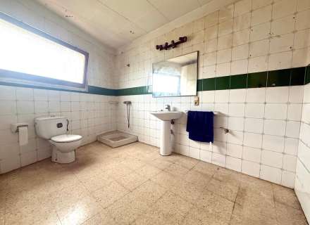 Figueres. Local comercial + sótano en venta (C/Empordà).8