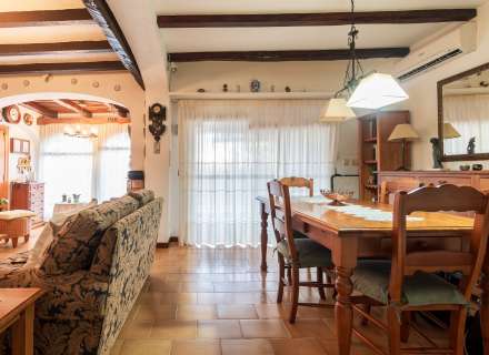 Planta baixa amb jardí i piscina privada a Llançà – Ideal inversió o segona residència8