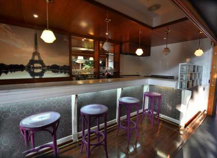 Local comercial totalment equipat a la venda en una ubicació fantàstica a Figueres.1