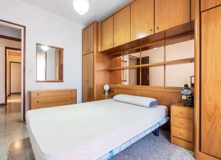 Grand appartement à vendre à Figueres – quartier Creu de la Mà, idéal pour les familles.7
