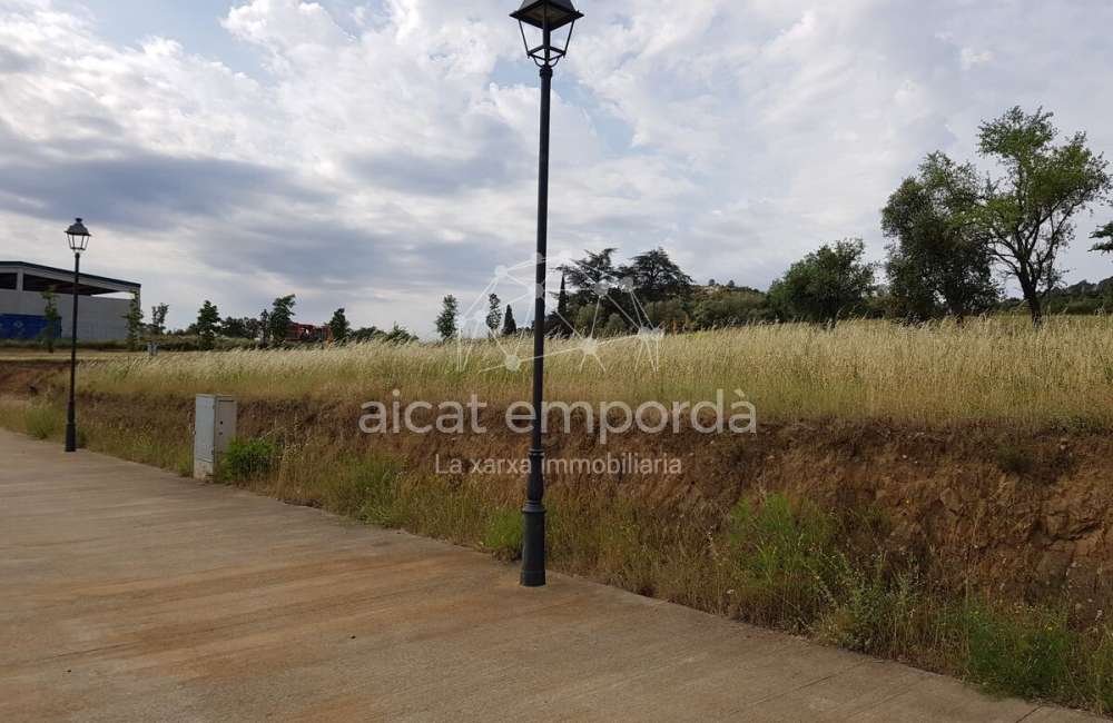 Parcel.la edificable en venda6