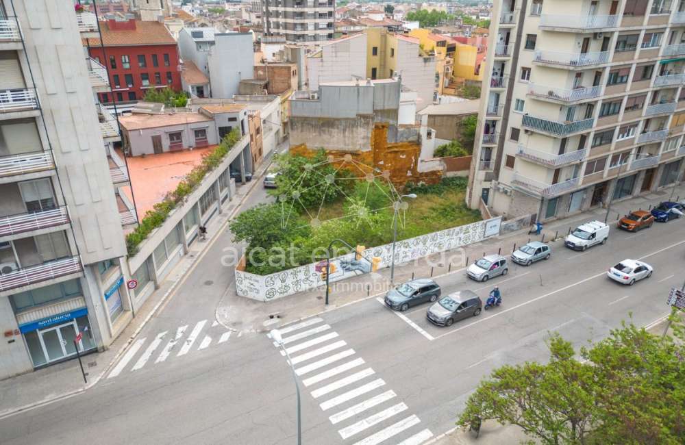 Terrain à vendre de 223 m² au centre de Figueres1