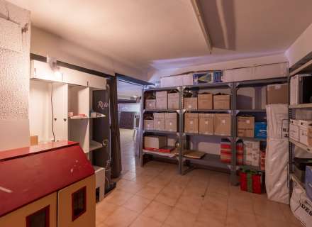 Shop for sale, Calle Nou - Figueres26