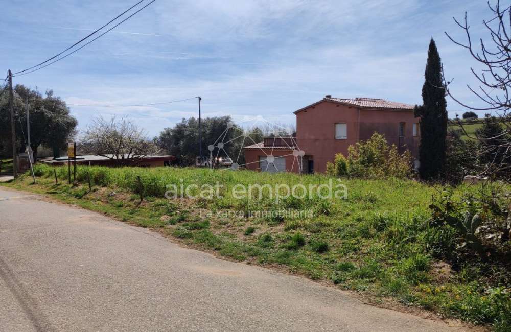 Solar en venda a LLadó1