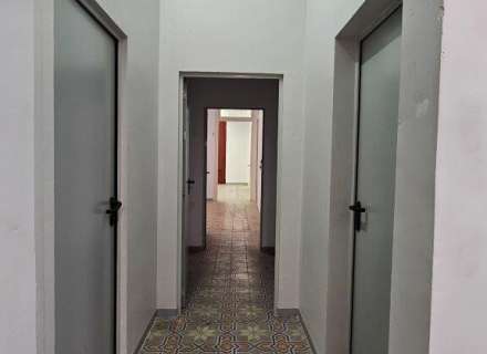 Edificio en centro ciudad de 496m2 en 3 plantas c/. Nou de Figueres12