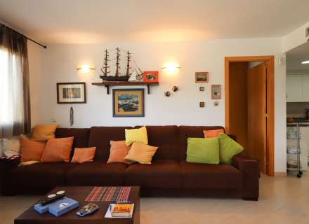 Appartement de 3 chambres avec terrasse et place de parking au Port de Llançà1