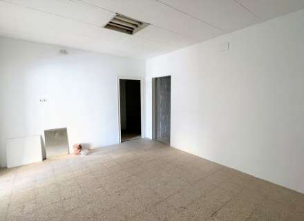 Local comercial en venda (Figueres Centre)6