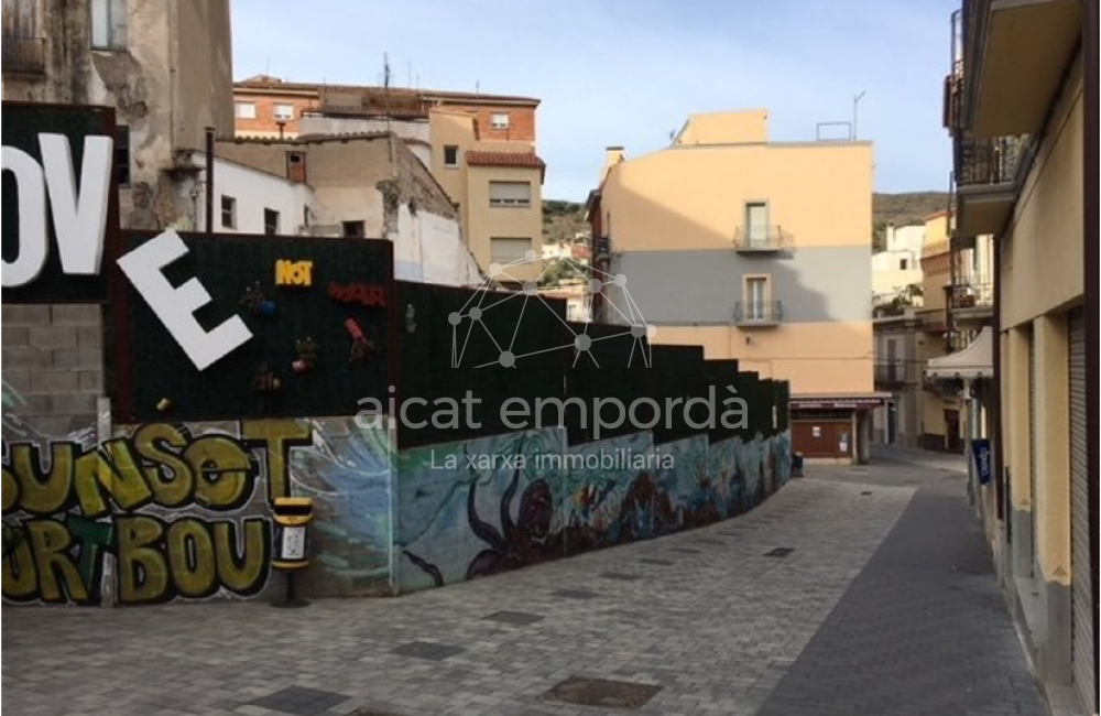 Sòl urbà al centre de la vila10