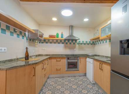 Autèntica i acollidora casa de poble a Sant Pere Pescador.10