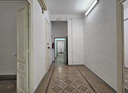 Edificio en centro ciudad de 496m2 en 3 plantas c/. Nou de Figueres5