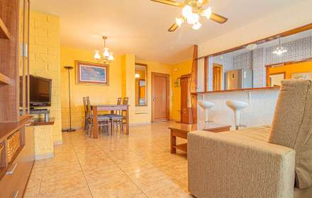 Luminoso y acogedor piso ubicado en la zona del parc bosc