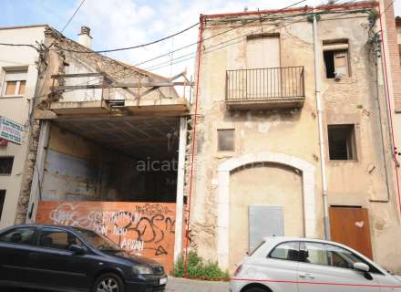 Terrain à bâtir avec deux rues, Calle Tapis, Carrer Caputxins2