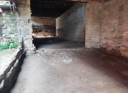 Entrepôt résidentiel urbain à Vilanova de la Muga.8